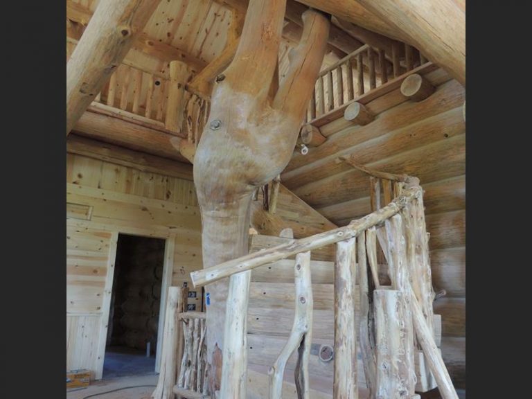 Log Cabin Custom Stairs and Rails | Rustic Ozark Log Cabins